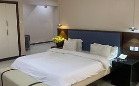 Centurion Aparthotel